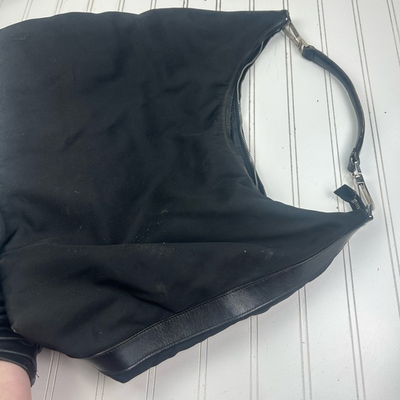 Gucci Nylon Small Shoulder Bag Black Zip Hobo Purse - Picture 4 of 13